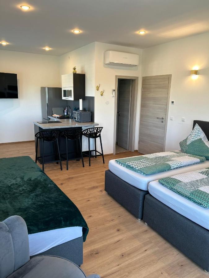 Apartment Im Sand Bad Schönborn Eksteriør billede