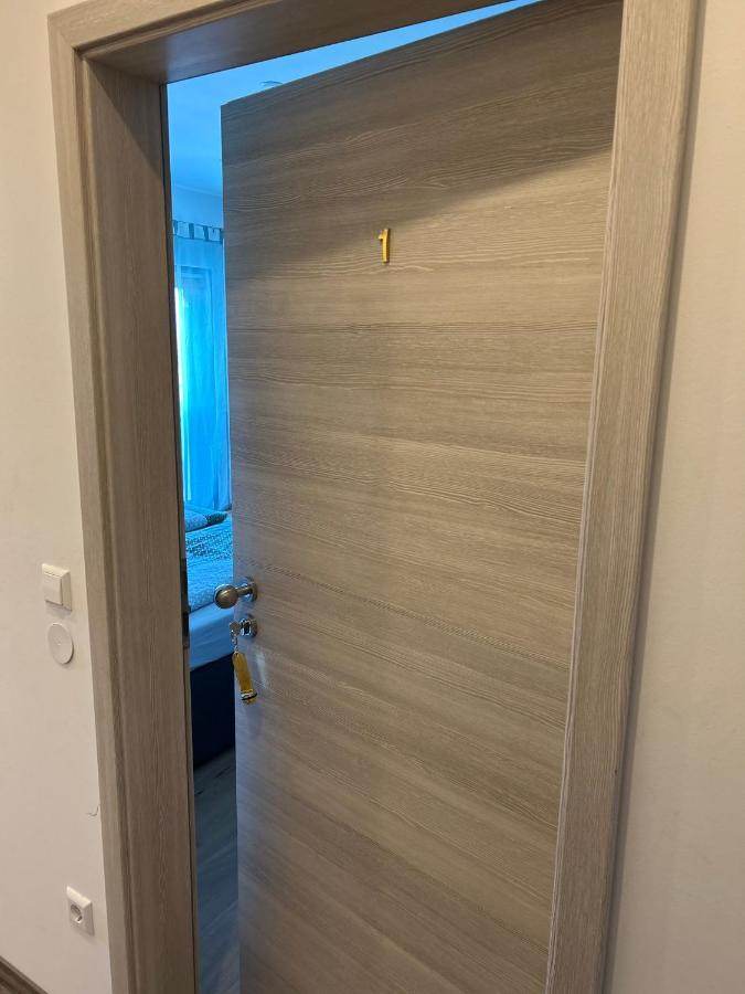 Apartment Im Sand Bad Schönborn Eksteriør billede