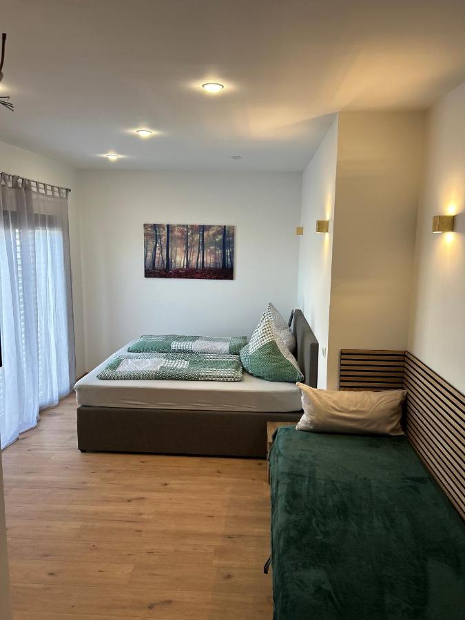 Apartment Im Sand Bad Schönborn Eksteriør billede