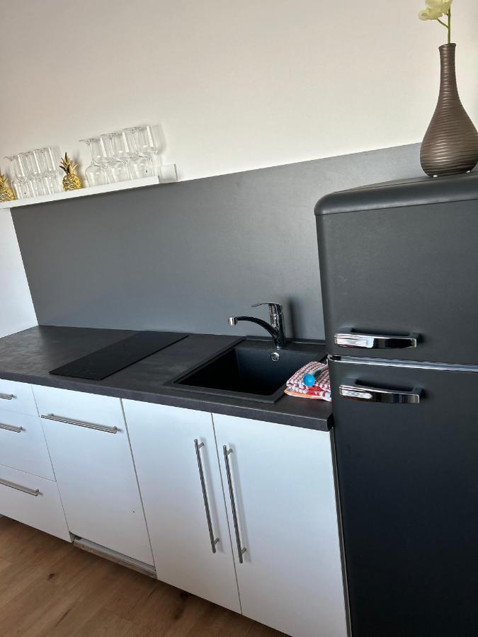 Apartment Im Sand Bad Schönborn Eksteriør billede